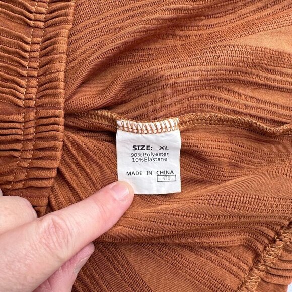 Womens Rust Textured Sleeveless Top XL Orange Ribbed Summer Blouse Relaxed Fit - Picture 2 of 8